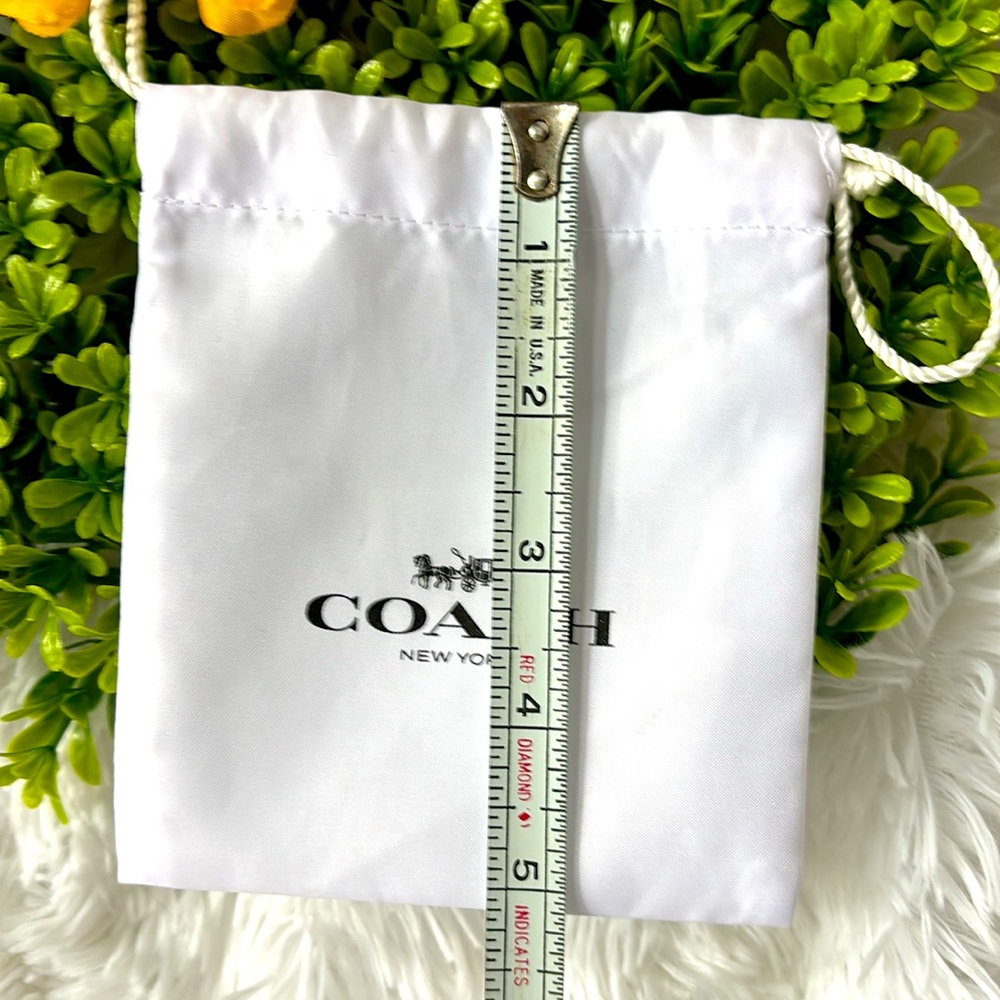 Coach Pouch - Picture 5 of 5